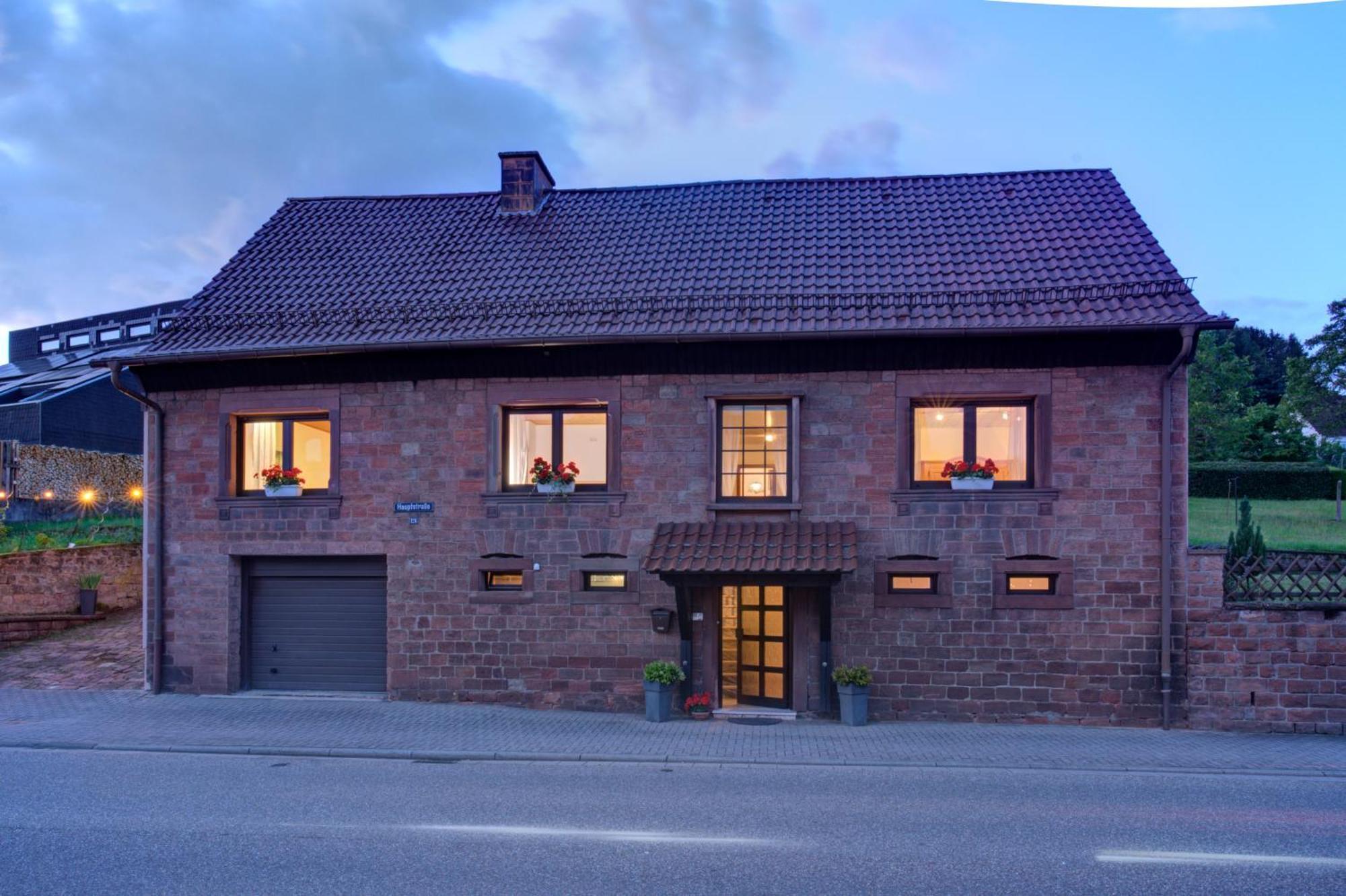 Ferienhaus Storchenblick Bann Екстериор снимка